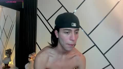 Snapshot of chrristopher77 chatting on 09.15.25 chrristopher77 online show from 09.15.25