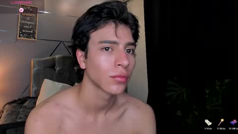 Snapshot of chrristopher77 chatting on 11.06.25 chrristopher77 online show from 11.06.25