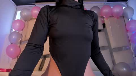 instagram chrystaljade.1 online show from 10.25.25