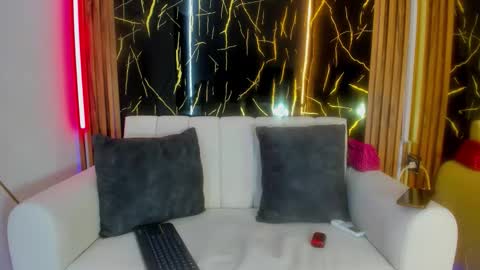 chubby_bunny23_aws online show from 11.27.25