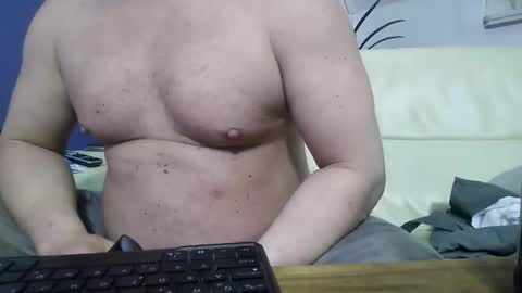 Snapshot of chubbybelly80 chatting on 09.29.25 Corviglia online show from 09.29.25