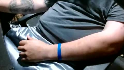 chubbyuncut5 online show from 05.23.26