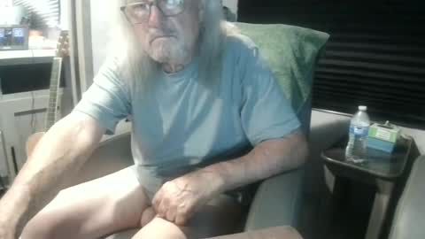 chuck3355257141 online show from 07.16.26