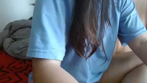 Snapshot of chum_mrs chatting on 10.27.25 chum_mrs online show from 10.27.25