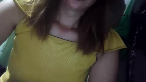 Snapshot of chuzy032094 chatting on 02.25.26 chuzy032094 online show from 02.25.26