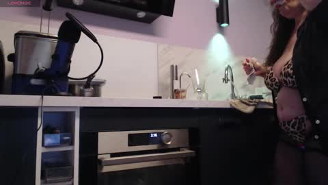 Jessica online show from 02.06.26