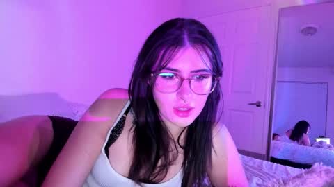 Snapshot of cieraxoxo chatting on 10.18.25 cieraxoxo online show from 10.18.25