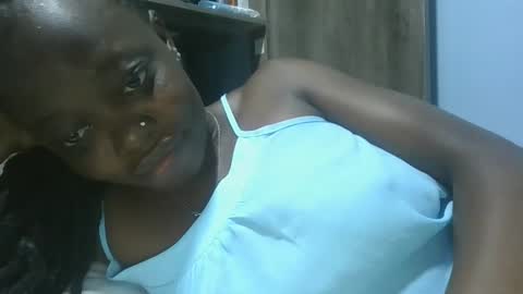 Snapshot of cilia_petite chatting on 01.31.25 cilia petite online show from 01.31.25