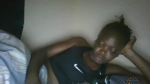 Snapshot of cilia_petite chatting on 02.10.25 cilia petite online show from 02.10.25
