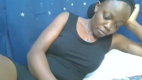 Snapshot of cilia_petite chatting on 09.17.25 cilia petite online show from 09.17.25
