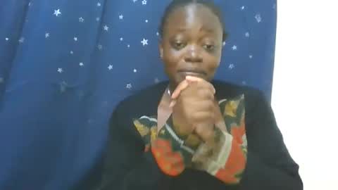 Snapshot of cilia_petite chatting on 11.15.25 cilia petite online show from 11.15.25