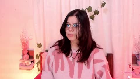 Snapshot of cinderella_lewis chatting on 02.18.25 Sofi Eva and Mey online show from 02.18.25