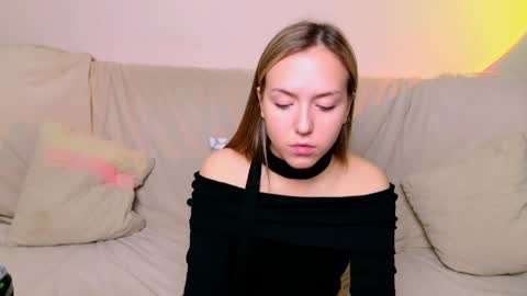 Snapshot of cindylovesmith chatting on 04.27.26 cindylovesmith online show from 04.27.26