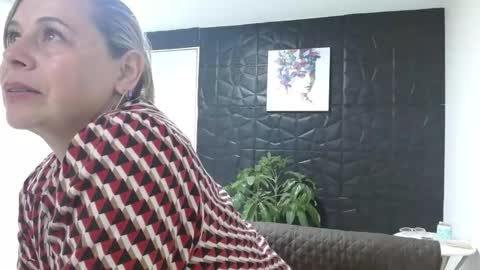 cinthia1609 online show from 02.21.25