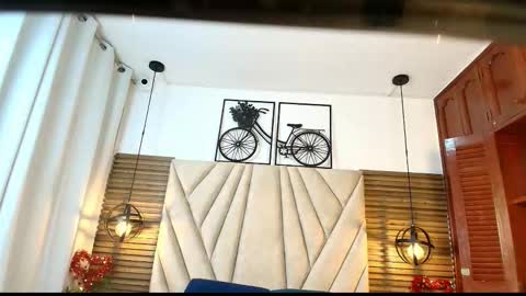 cinthiabaker online show from 10.06.25