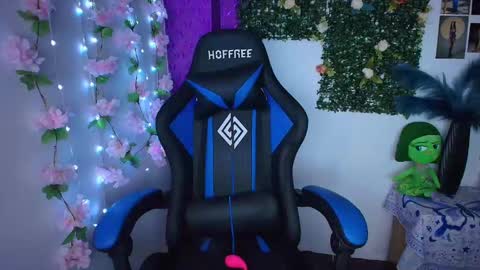 CinthiaCarter online show from 09.13.25