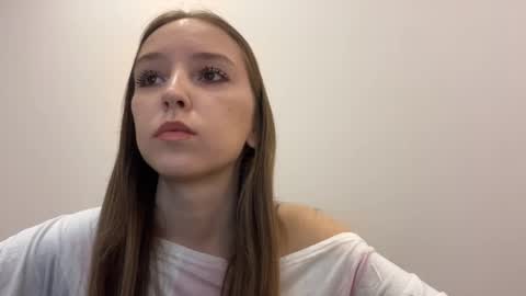 Aurora online show from 04.03.26