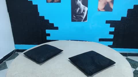 Cinthya online show from 10.15.25