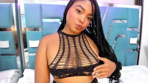 cintia_marc online show from 04.30.26