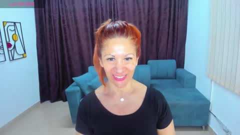 Snapshot of cintiagreyx chatting on 09.25.25  CINTIA  online show from 09.25.25