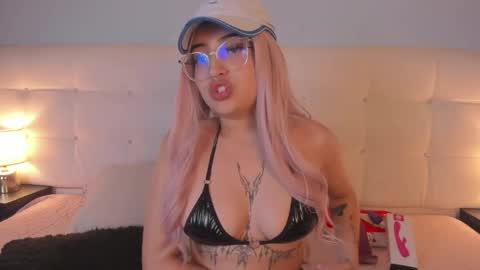 Cintya online show from 02.06.25