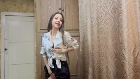 Lisa Salivan online show from 12.01.25