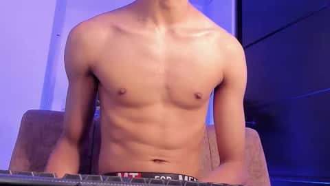 cj_davis1 online show from 11.21.25