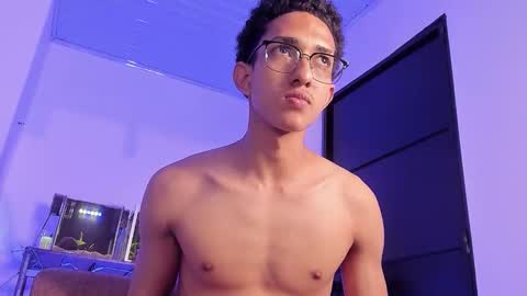 cj_davis1 online show from 11.22.25