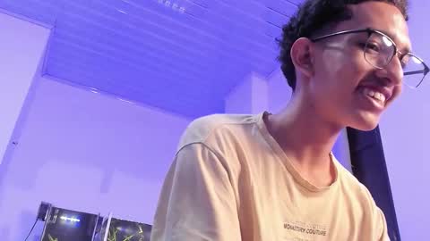 cj_davis1 online show from 12.05.25