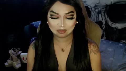 QUEEN CESS online show from 12.16.25