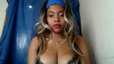 ckamilla45 online show from 09.17.25