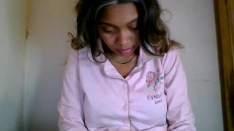 ckamilla45 online show from 10.06.25