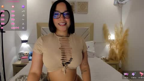 Snapshot of cl4ire chatting on 01.09.26 Claire 3 online show from 01.09.26