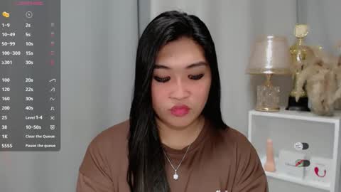 CLAIRE online show from 04.25.26