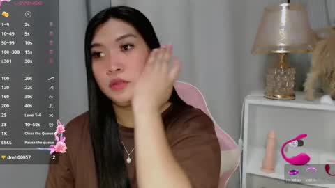 Snapshot of claire_wntr chatting on 06.19.26 CLAIRE online show from 06.19.26