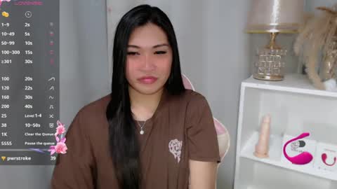 Snapshot of claire_wntr chatting on 07.31.26 CLAIRE online show from 07.31.26
