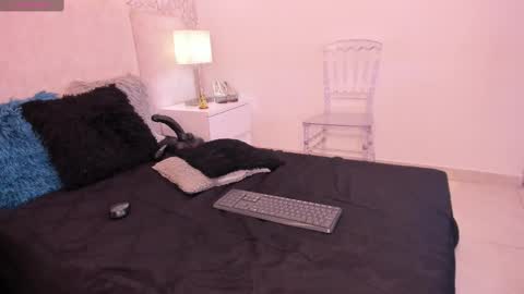 Snapshot of clairemiller chatting on 02.26.25 Claire Miller online show from 02.26.25