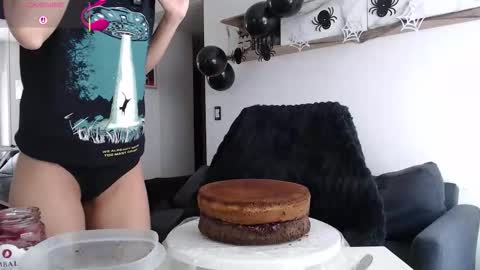 clairevarhol online show from 10.31.25