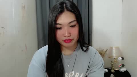 CLAIRE online show from 10.03.25