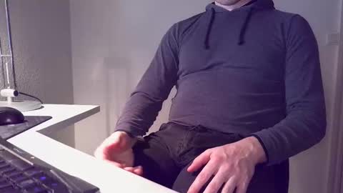 clamshive7 online show from 03.25.26