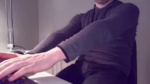 clamshive7 online show from 03.26.26