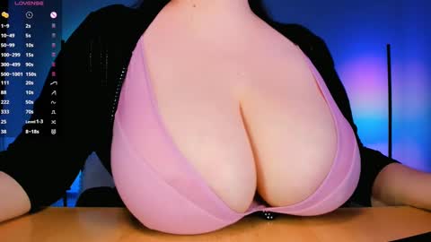 Clara  online show from 02.15.25