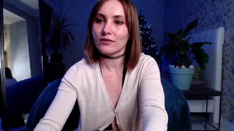Snapshot of clara_bendover chatting on 01.16.25 Clara online show from 01.16.25