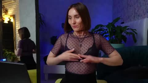 Clara online show from 04.03.26