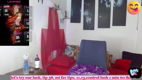 Snapshot of clara_xuee chatting on 12.31.24 clara_xuee online show from 12.31.24