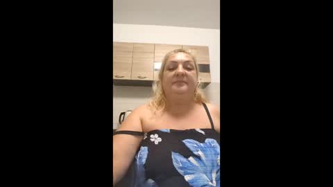 Snapshot of clarabbw77 chatting on 06.10.26 Clara online show from 06.10.26