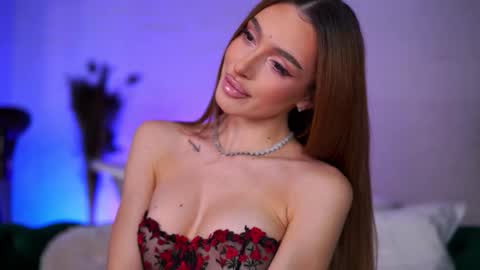 Clara online show from 02.03.26