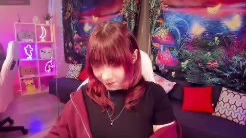 clarabenson online show from 11.20.25