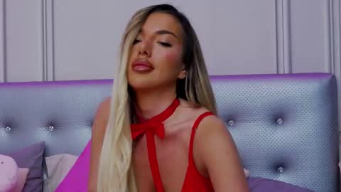 ClaraHazel online show from 02.17.25