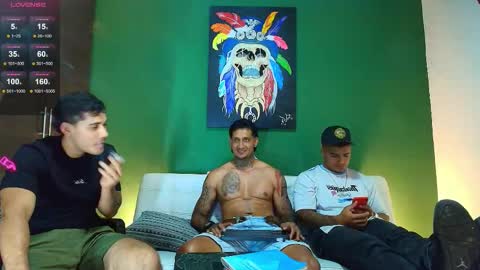 Snapshot of clark__ken chatting on 10.23.25 Juanpaindependent model online show from 10.23.25